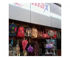Max Footwear